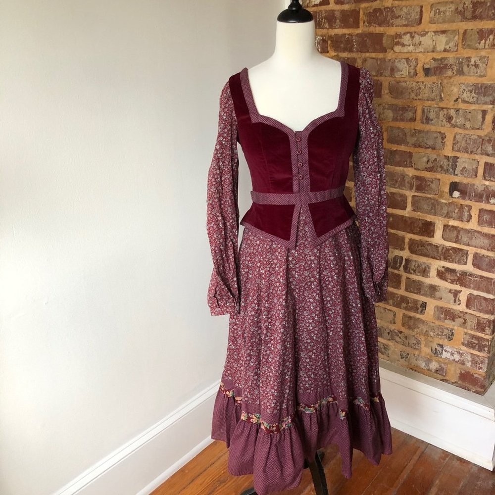 Vintage 70s Velvet Gunne Sax Peplum Prairie Dress